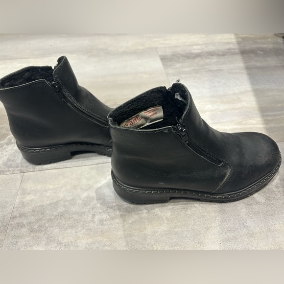 AMI Vintage Ankle Chelsea Style Boots - Picture 3 of 7